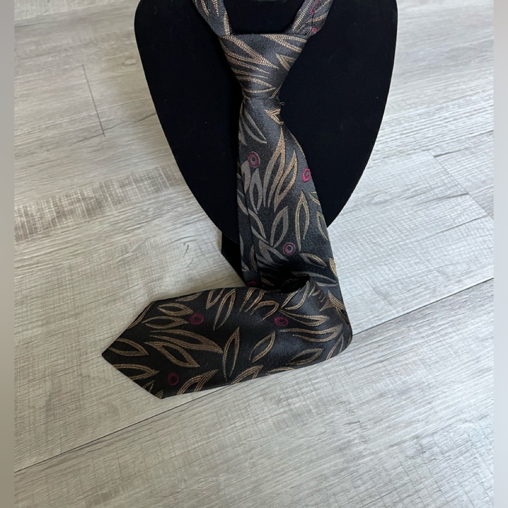 Tino Cojura Vintage Tie